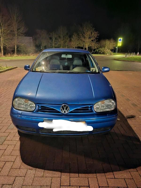 Gebraucht VW Golf IV 116 PS (85 kW) 2000 Blau Kleinwagen