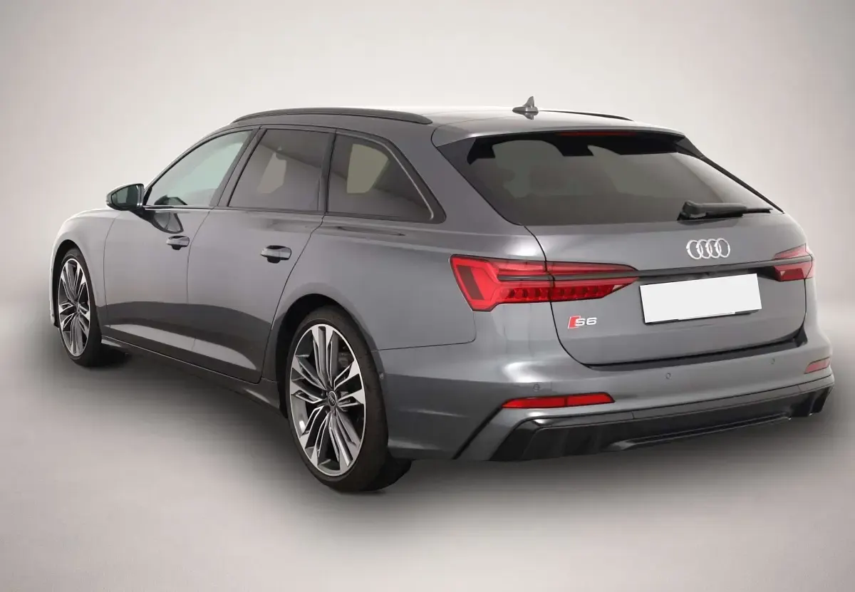 Gebraucht Audi S6 344 PS (253 kW) 2024 Daytonagrauperleffekt Kombi