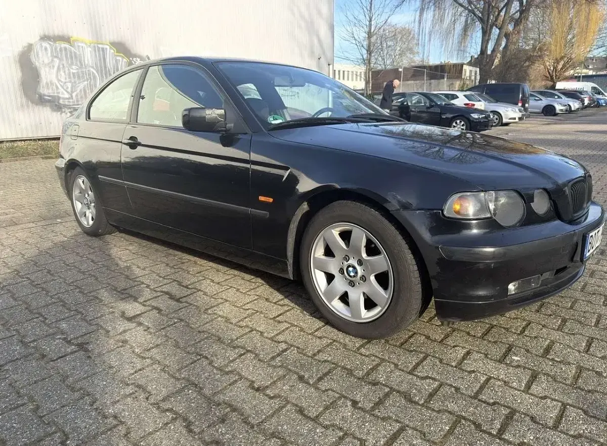Gebraucht BMW 318 118 PS (86 kW) 2002 Coupé