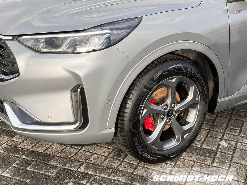 Gebraucht Ford Kuga ST-Line X 152 PS (111 kW) 2024 Silber SUV