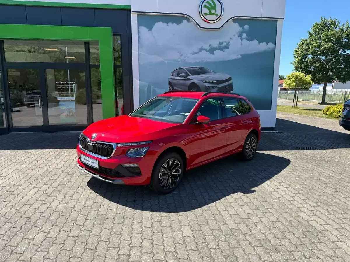 Neu Skoda Kamiq 116 PS (85 kW) 2026 Velvetrot metallic SUV