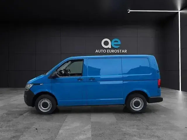 Używany VW Transporter 150 KM (110 kW) 2021 Niebieski Van