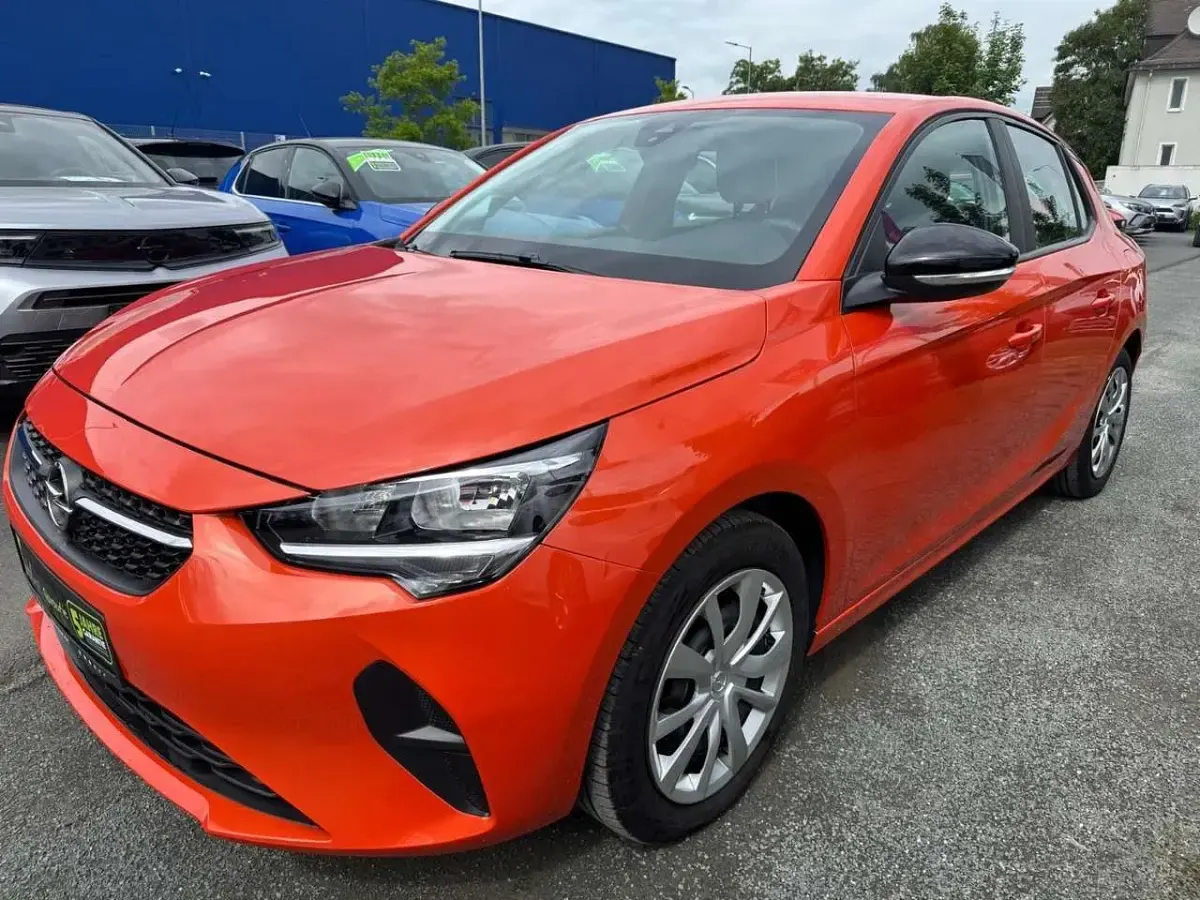 Gebraucht Opel Corsa Edition 101 PS (74 kW) 2023 Power orange/dynamik orange Kleinwagen