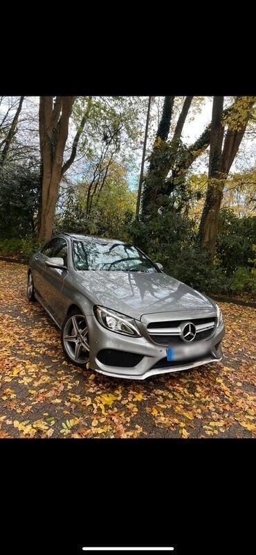 Grau Gebraucht 2014 Mercedes C220 AMG Limousine | 18.000 € (Teuer) - Bild 1/4