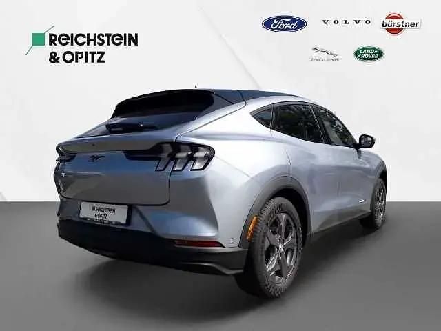 Gebraucht Ford Mustang Mach-E Extended Range 216 kW (294 PS) 2024 Iced blue silver SUV