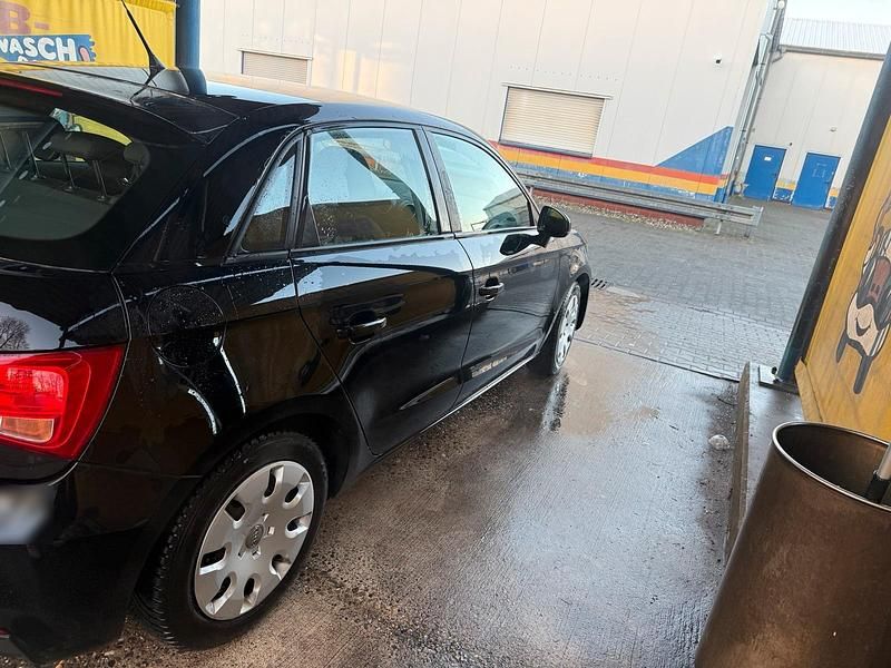 Gebraucht Audi A1 116 PS (85 kW) 2017 Schwarz Kleinwagen