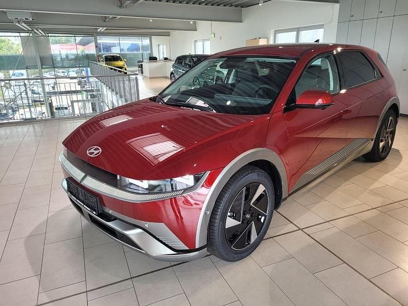 Gebraucht Hyundai Ioniq Techniq 167 kW (228 PS) 2025 Ultimate red / met Kleinwagen
