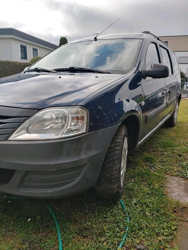 Gebraucht Dacia Logan 75 PS (55 kW) 2010 Blau Kombi