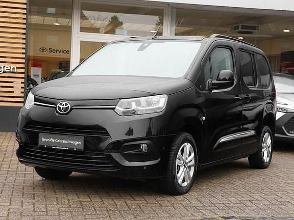 Gebraucht Toyota Proace Verso City 131 PS (96 kW) 2023 Graphitschwarz Kombi