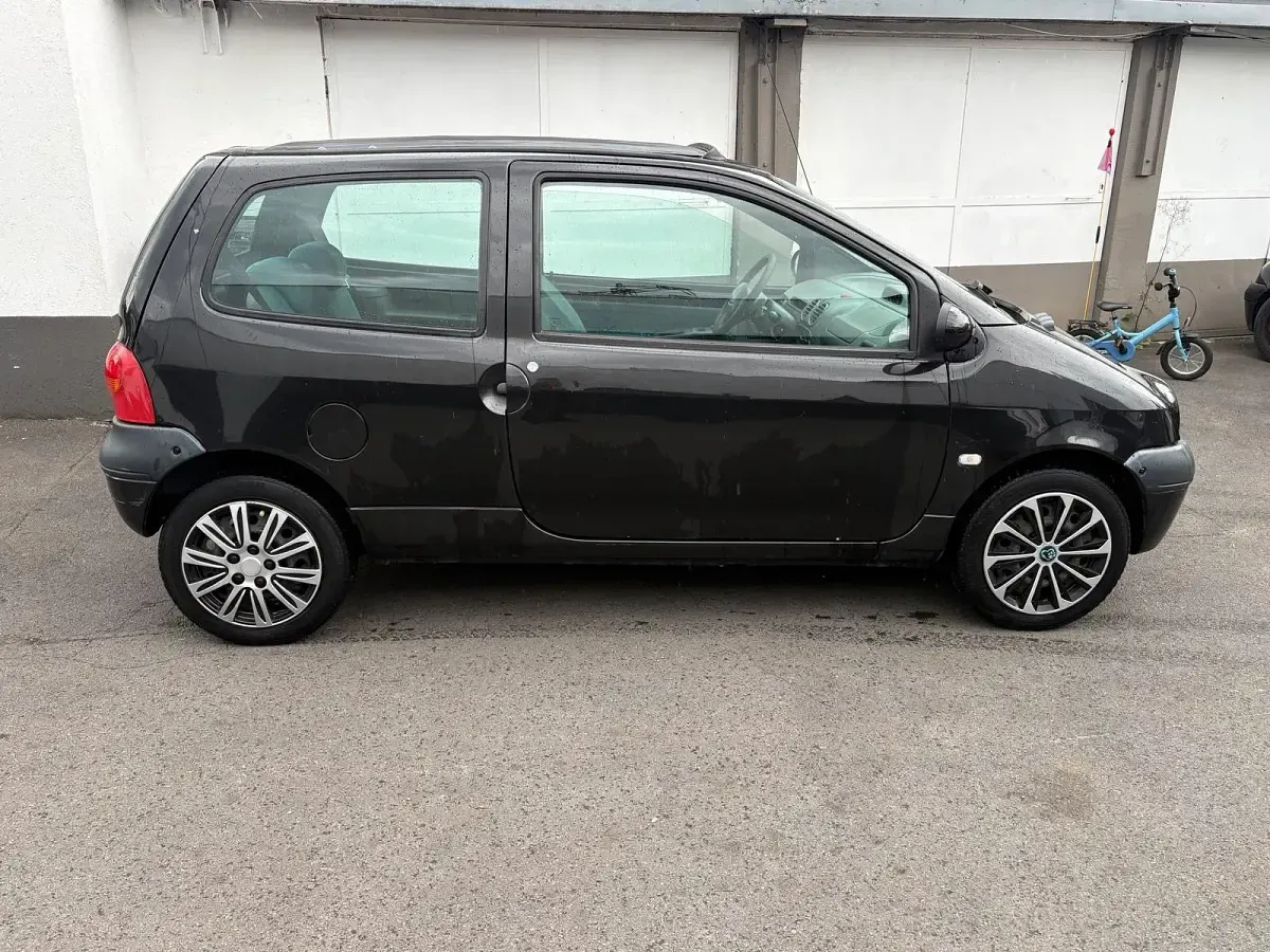 Gebraucht Renault Twingo 58 PS (42 kW) 2004 Schwarz Kleinwagen