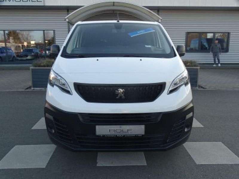 Gebraucht Peugeot Expert 120 PS (88 kW) 2022 Weiß lack weiss banquise/typ aussenverkl Van