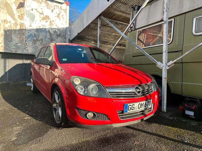 Gebraucht Opel Astra 120 PS (88 kW) 2007 Rot Kombi