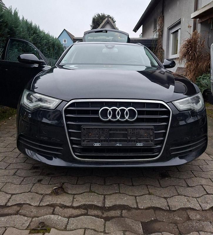 Gebraucht Audi A6 204 PS (150 kW) 2012 Schwarz Kombi