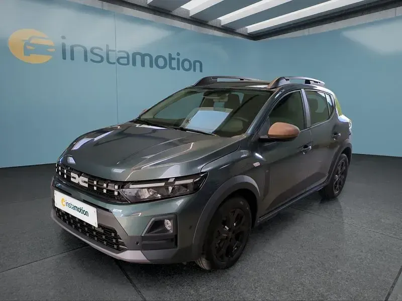 Neu Dacia Sandero Stepway 110 PS (80 kW) 2026 Grün Kleinwagen
