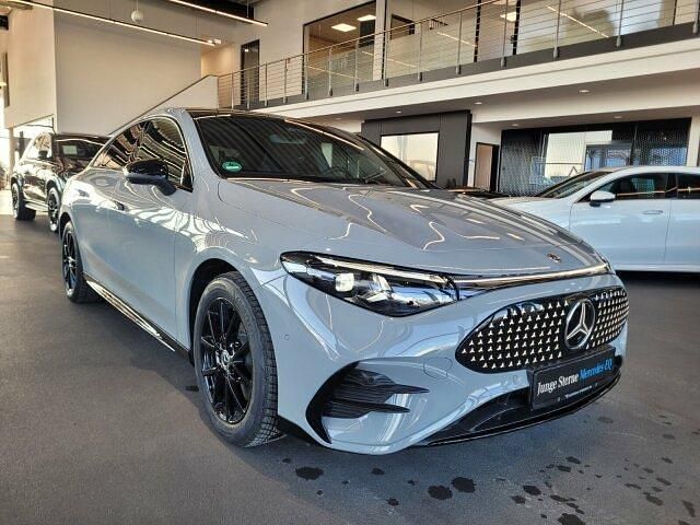 Gebraucht Mercedes CLA 250+ AMG 200 kW (272 PS) 2026 Manufaktur lack manufaktur alpingrau uni Limousine