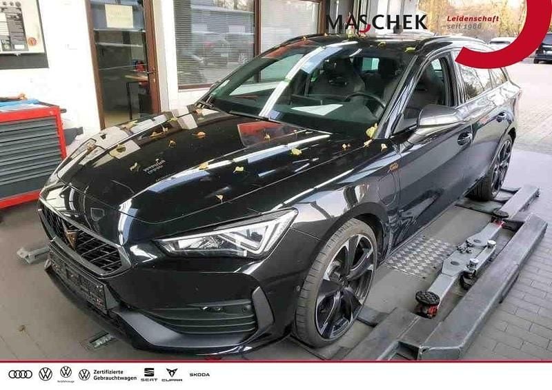 Midnight schwarz metallic Gebraucht 2022 Cupra Leon VZ Kombi | 23.940 € (Guter Preis) - Bild 1/4