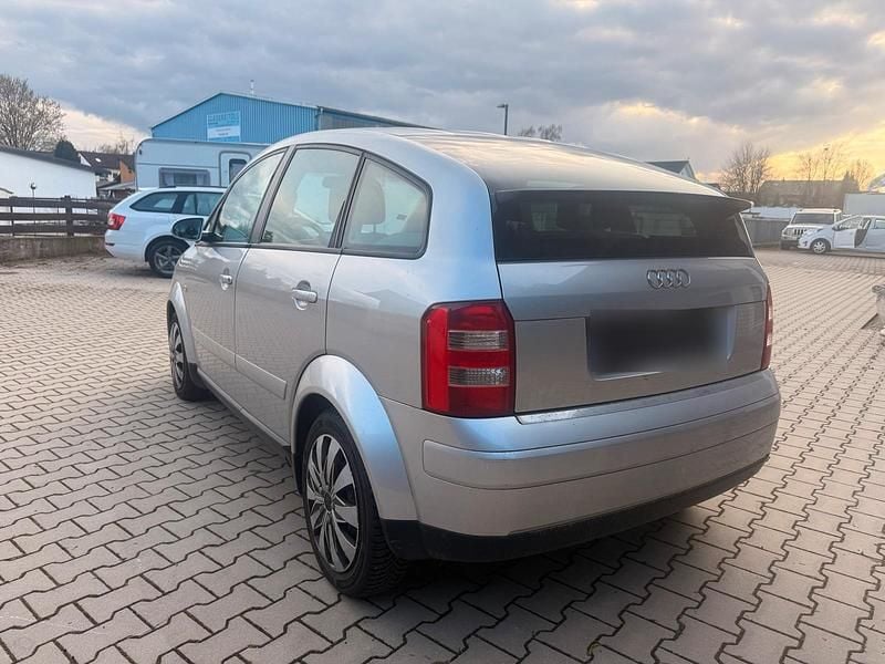 Gebraucht Audi A2 75 PS (55 kW) 2003 Silber Kleinwagen
