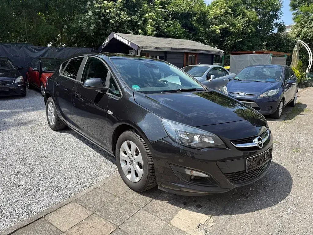 Gebraucht Opel Astra Style 110 PS (80 kW) 2015 Schwarz Limousine