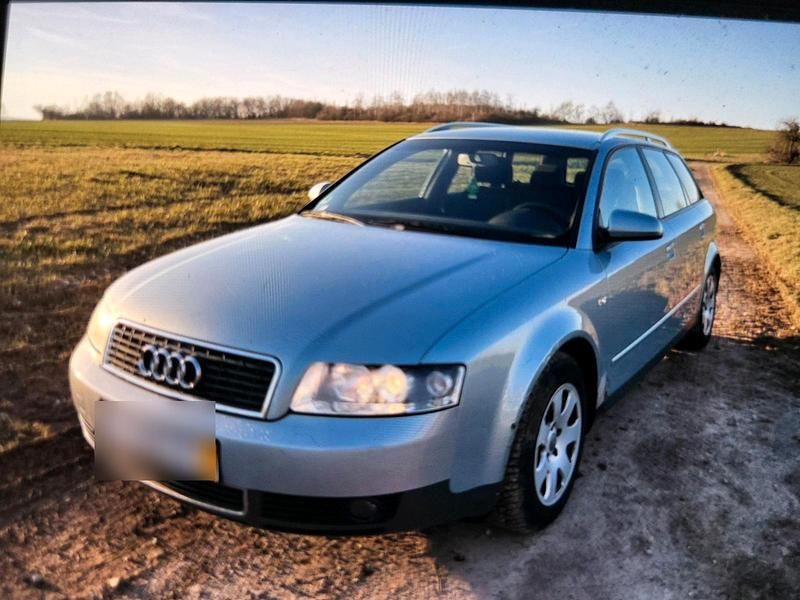 Gebraucht Audi A4 130 PS (95 kW) 2002 Blau Kombi