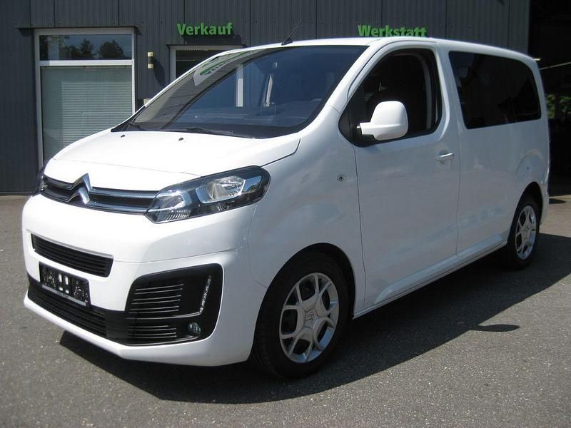Weiß Gebraucht 2018 Citroën Spacetourer Business Class Van / Kleinbus | 21.995 € (Guter Preis) - Bild 1/4