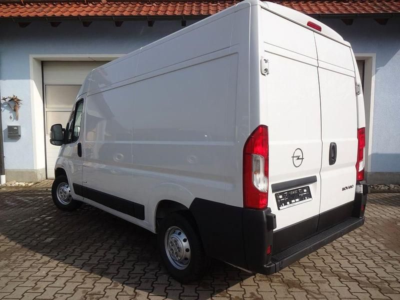 Gebraucht Opel Movano 120 PS (88 kW) 2023 Weiß Van