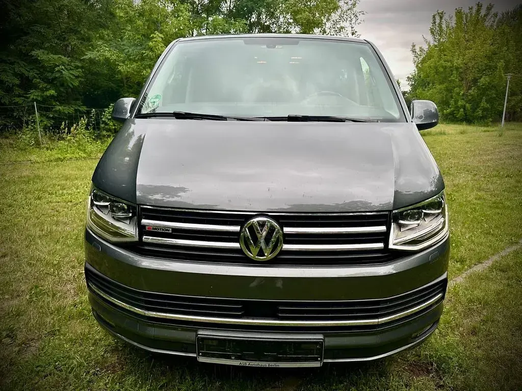 Gebraucht VW T6 Generation Six 204 PS (150 kW) 2016 Grau Van