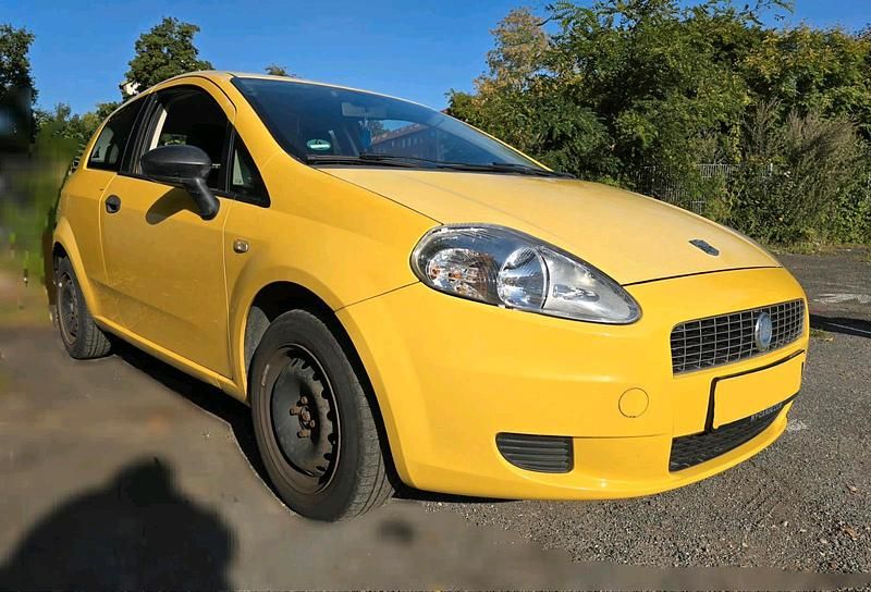 Gelb Gebraucht 2007 Fiat Punto Active Kleinwagen | 950 € (Guter Preis) - Bild 1/4