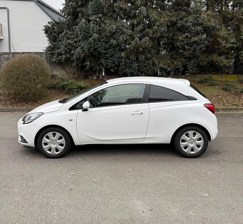 Second-hand Opel Corsa Active 75 CP (55 kW) 2017 Alb Hatchback