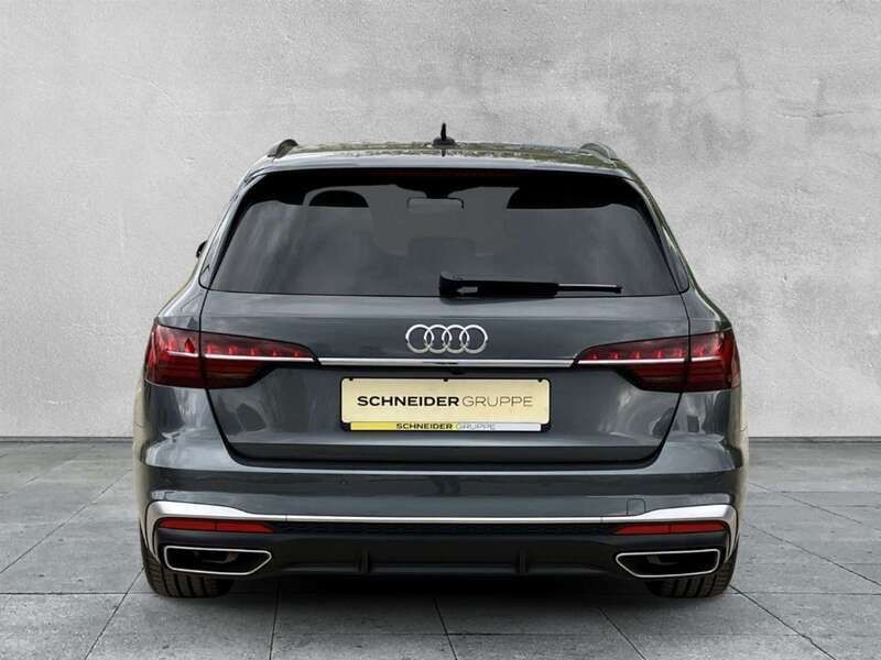 Gebraucht Audi A4 S-Line 150 PS (110 kW) 2023 Grau Kombi