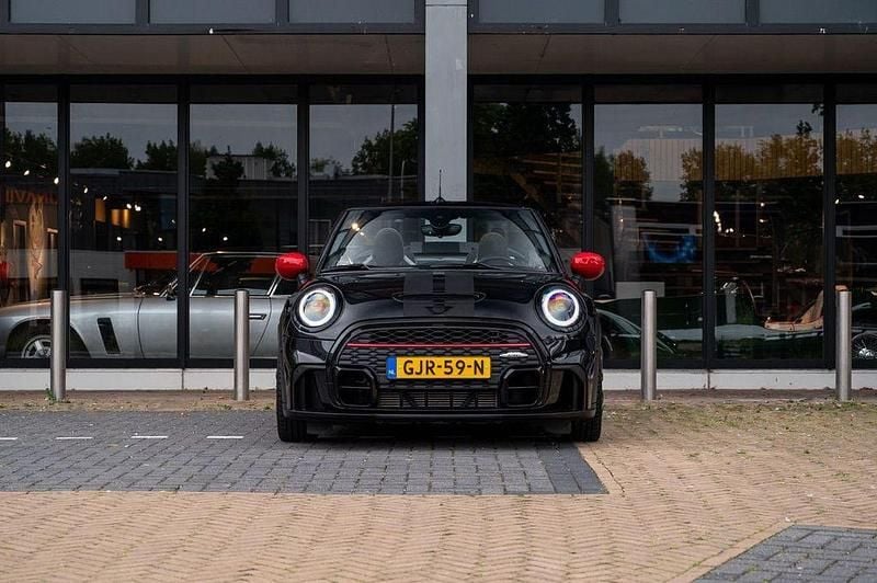 Brugt Mini John Cooper Works Cabriolet 231 HK (169 kW) 2022 Sort Cabriolet