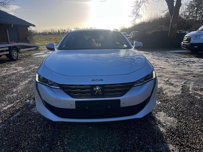Gebraucht Peugeot 508 Allure 131 PS (96 kW) 2021 Beige Kombi