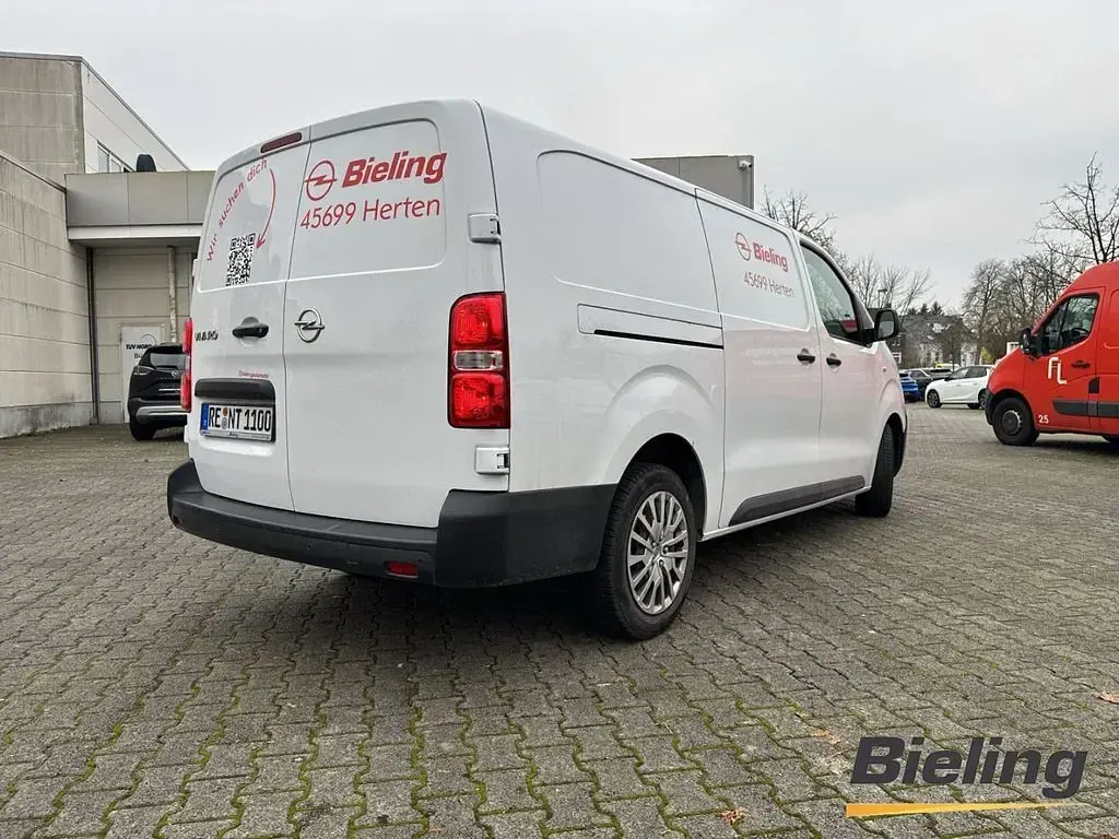 Gebraucht Opel Vivaro-e Combi Edition 150 PS (110 kW) 2023 Weiß Van / Kleinbus