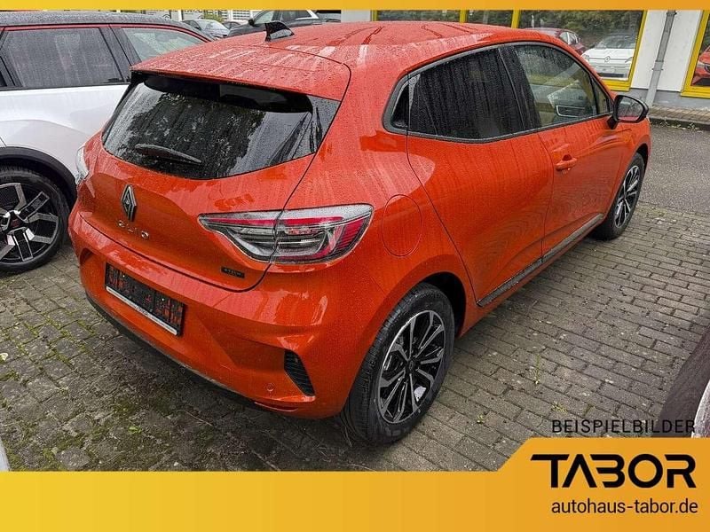 Neu Renault Clio V Techno 101 PS (74 kW) 2025 Orange Limousine