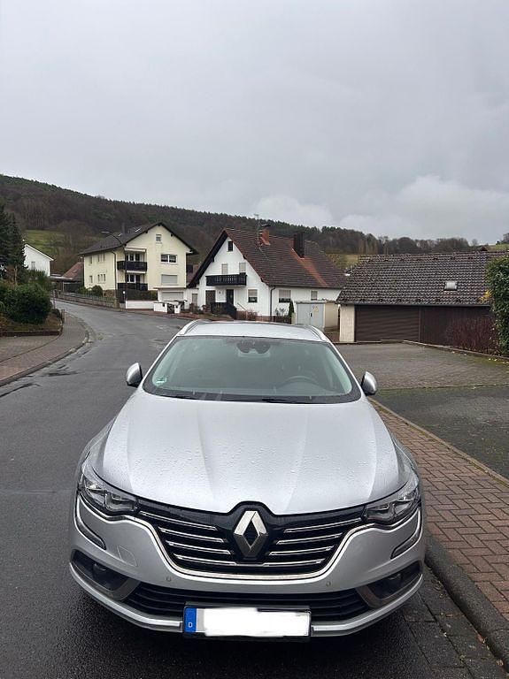 Gebraucht Renault Talisman GrandTour Intens 160 PS (117 kW) 2017 Silber Kombi