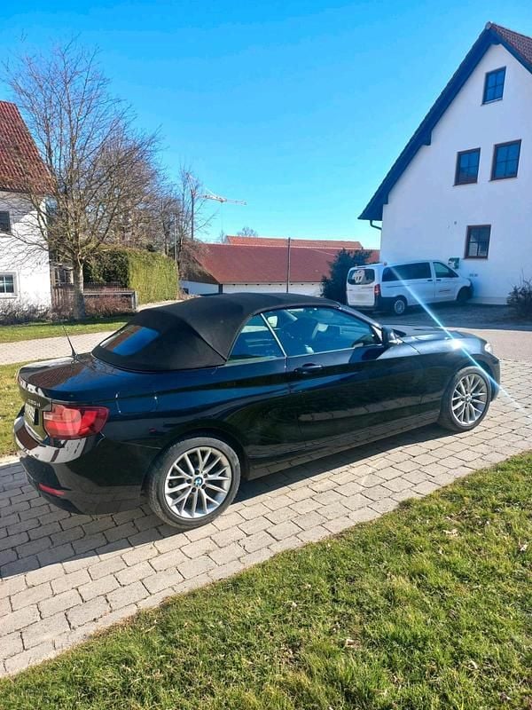Gebraucht BMW 220 190 PS (139 kW) 2017 Schwarz Cabrio
