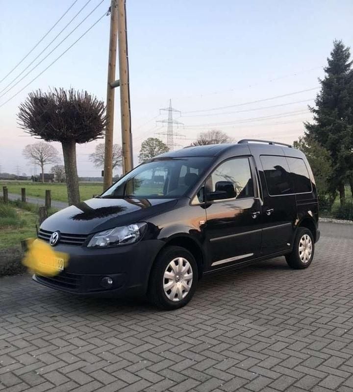 Gebraucht VW Caddy Trendline 75 PS (55 kW) 2011 Schwarz Van / Kleinbus