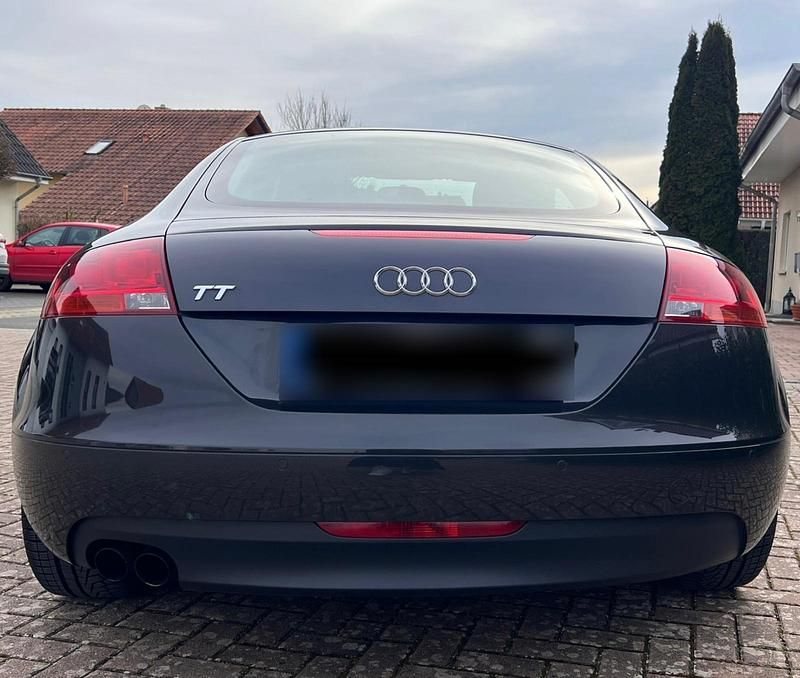 Gebraucht Audi TT 160 PS (117 kW) 2010 Andere farben Coupé