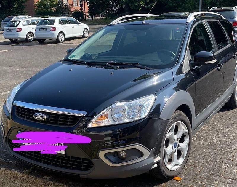Gebraucht Ford Focus Viva 101 PS (74 kW) 2010 Schwarz Kombi