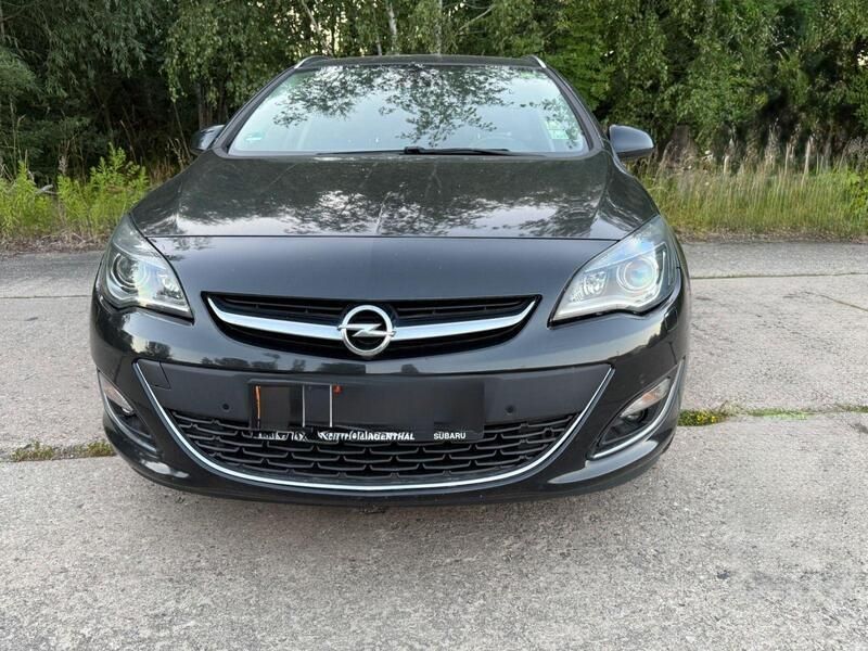 Schwarz Gebraucht 2015 Opel Astra Eco Kombi | 4.990 € (Fairer Preis) - Bild 1/4