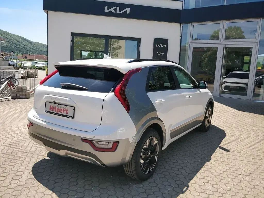 Neu Kia e-Niro Inspiration 150 kW (204 PS) 2025 Snow white pearl SUV