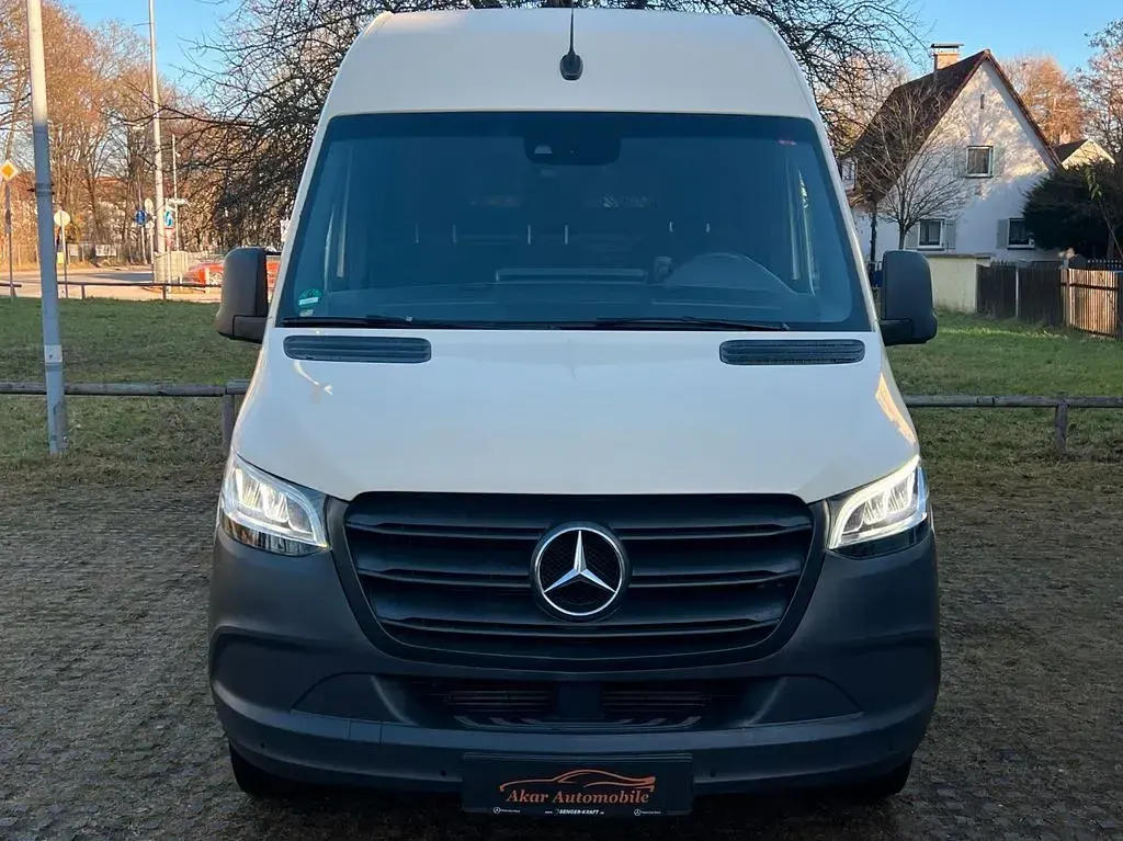 Gebraucht Mercedes Sprinter 163 PS (119 kW) 2018 Beige Van