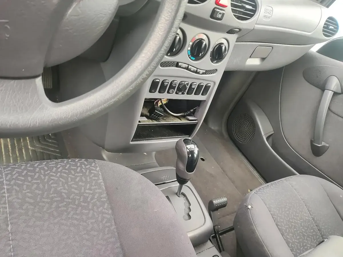 Gebraucht Mercedes A160 102 PS (75 kW) 2003 Silber Kleinwagen