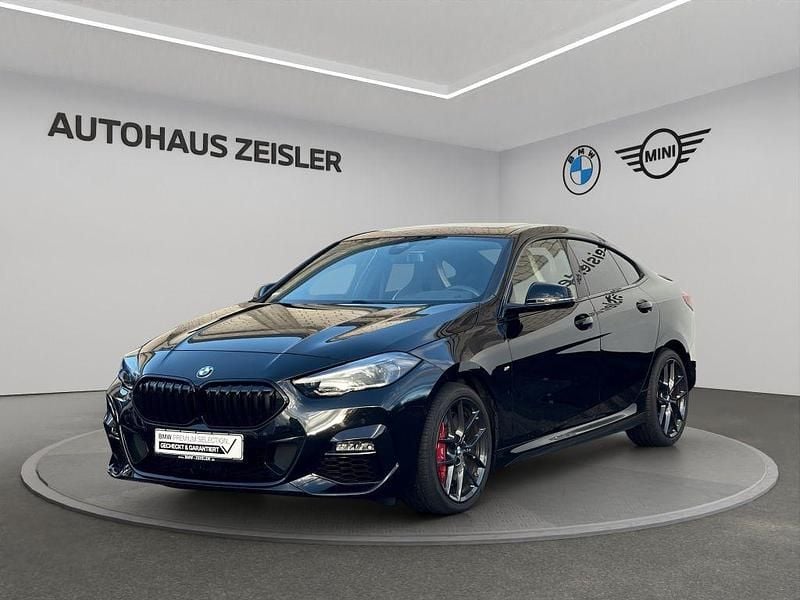 Saphirschwarz Gebraucht 2024 BMW 220 Comfort Edition Coupé | 33.440 € (Guter Preis) - Bild 1/4