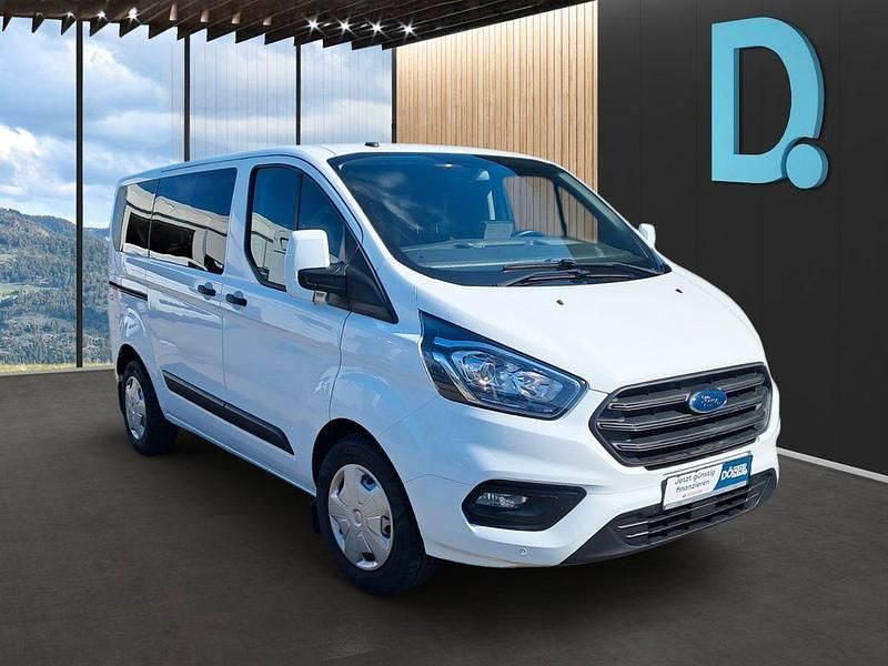 Gebraucht Ford Tourneo Custom Trend 131 PS (96 kW) 2019 Weiß Van