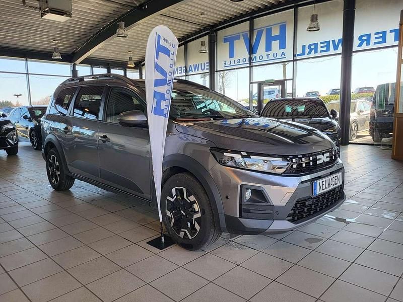 Neu Dacia Jogger Journey 110 PS (80 kW) 2026 Dolomit grau metallic Van / Kleinbus