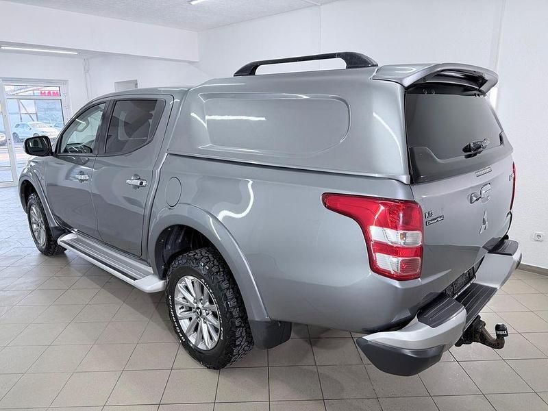 Gebraucht Mitsubishi L200 154 PS (113 kW) 2018 Grau Pickup