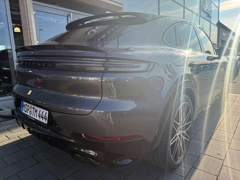 Gebraucht Porsche Cayenne Coupe 500 PS (367 kW) 2024 Grau Coupé