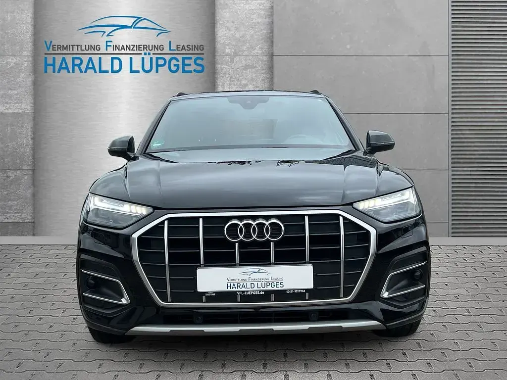 Gebraucht Audi Q5 Advanced 163 PS (119 kW) 2022 Brillantschwarz (metallic) SUV