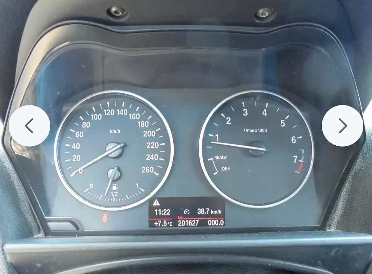 Gebraucht BMW 114 102 PS (75 kW) 2012 Schwarz Kleinwagen