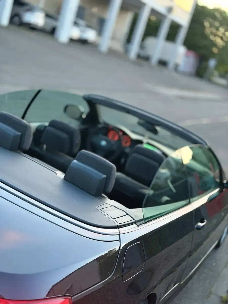 Gebraucht BMW 335 Cabriolet M Sport 306 PS (225 kW) 2011 Schwarz Cabrio